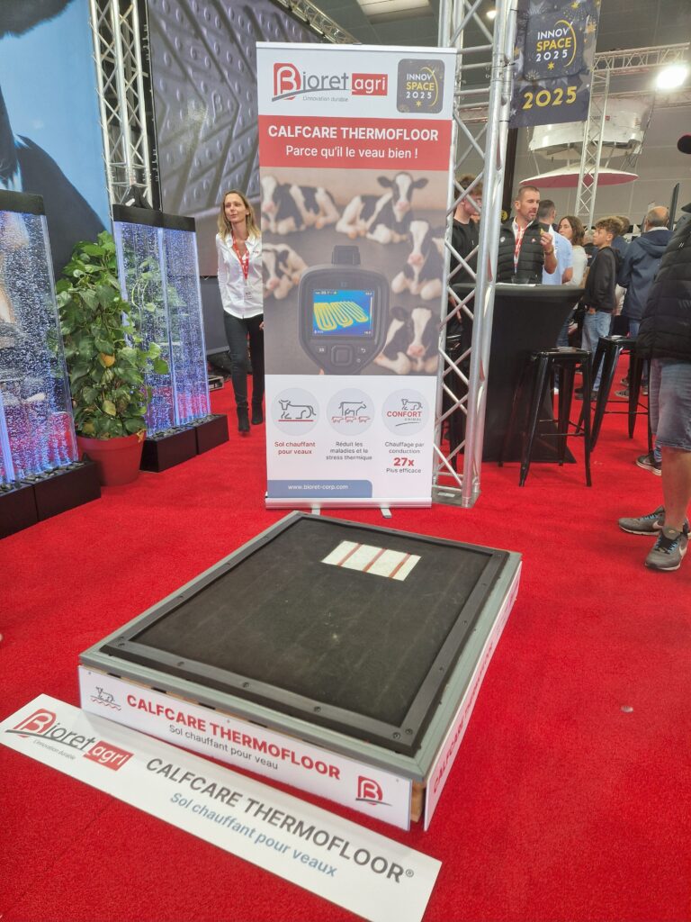 Vyhřívaná podlaha pro telata CalfCare Thermofloor od společnosti Bioret Agri je inovativní řešení, které zajišťuje stabilní tepelný komfort již od narození