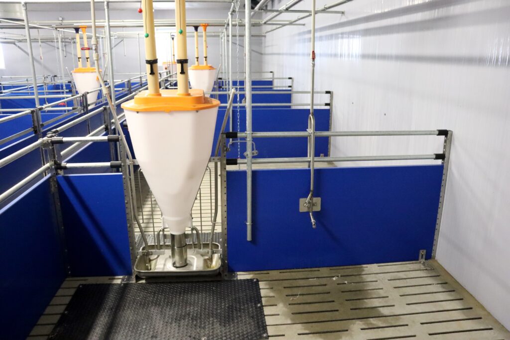 Třetí hala před naskladněním