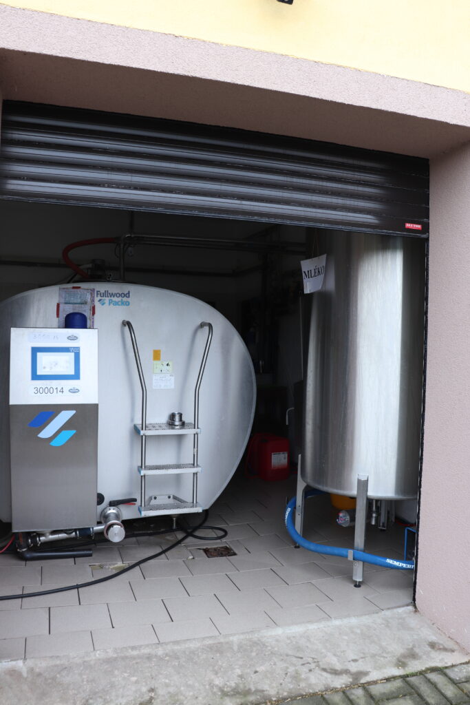 Nárůst užitkovosti „zapříčinil“ nutnost pořídit další tank na mléko
